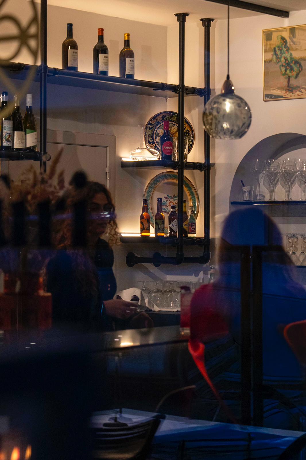 Sfeer aan de bar — Amùri Antwerpen